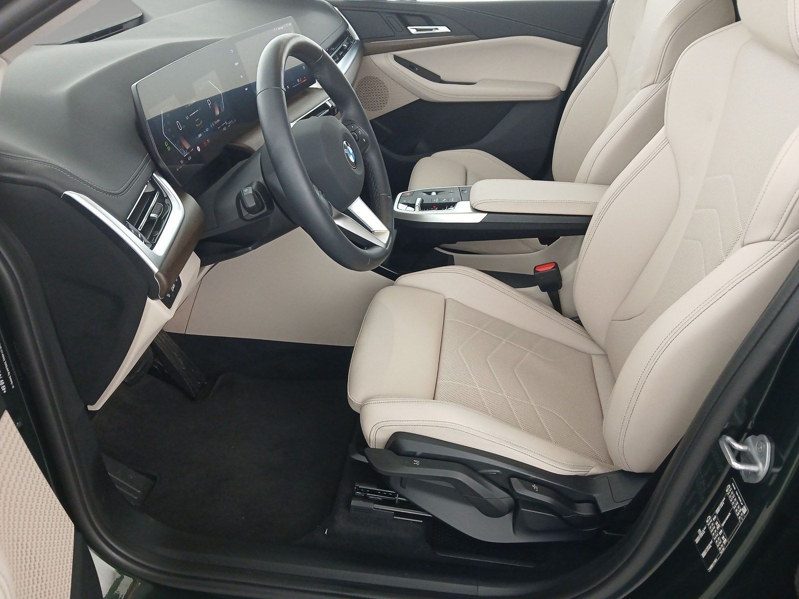 BMW 220 Active Tourer - Bild 8