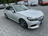 Mercedes-Benz E 250 BlueEfficiency AMG Sport-Paket- 4 Matic - Mercedes-Benz E 250: Limousine
