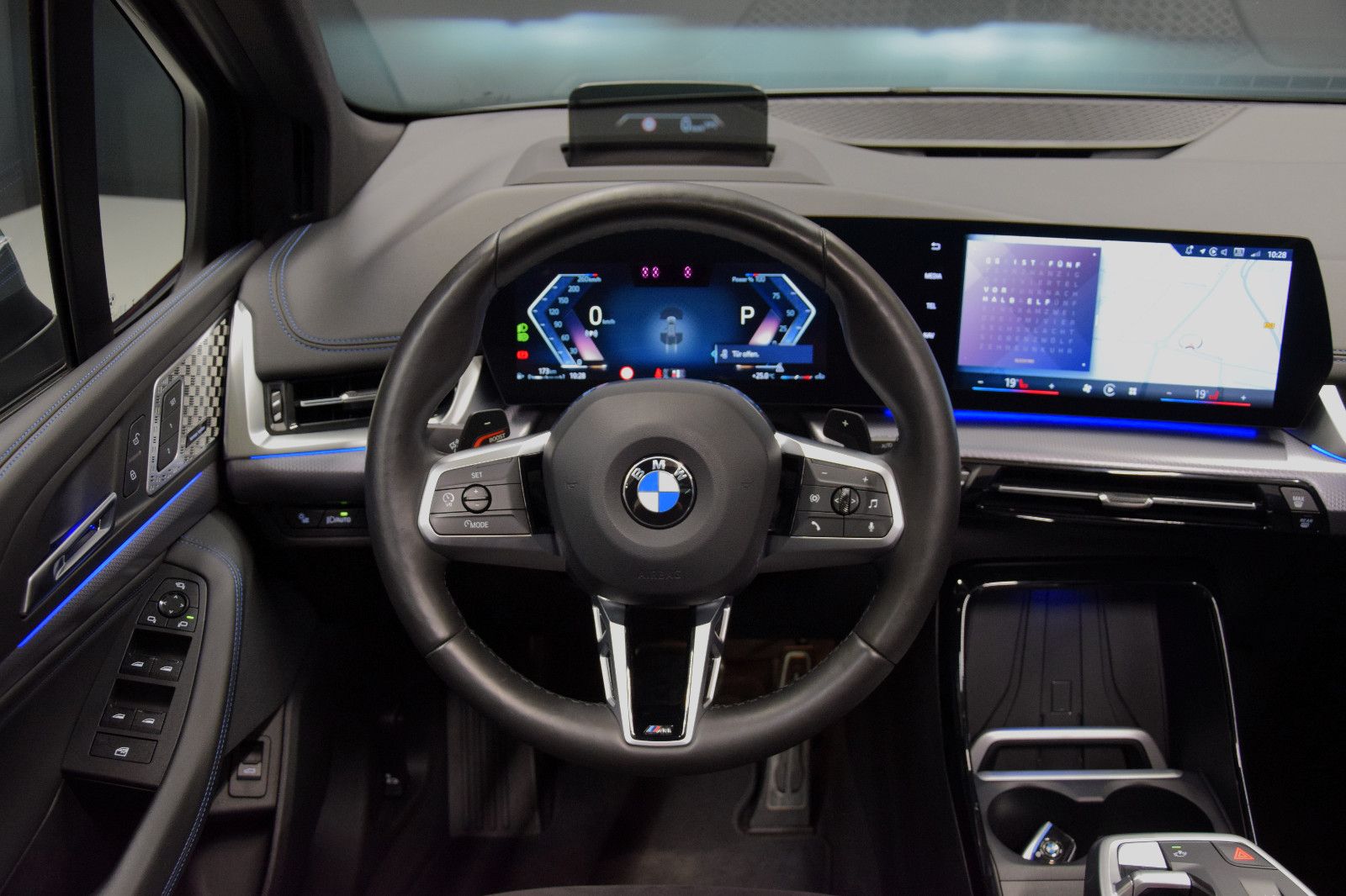 Fahrzeugabbildung BMW 218i Active Tourer M Sport LED Pano HuD AHK
