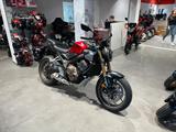 Honda CB650R Candy Red *Tageszulassung 06-26* - HONDA NAKED BIKE
