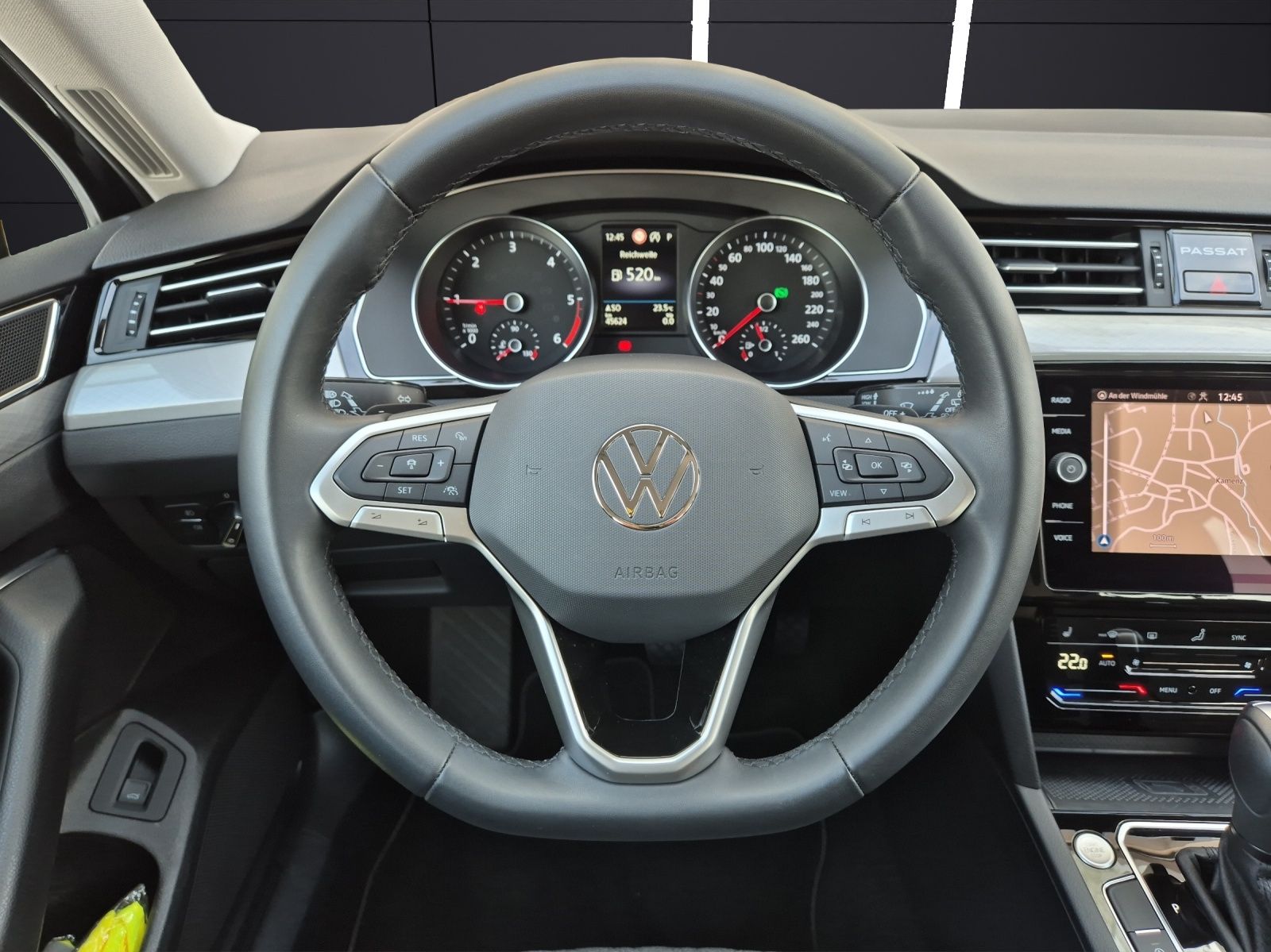 Fahrzeugabbildung Volkswagen Passat Variant TDI Business DSG Matrix Navi ACC