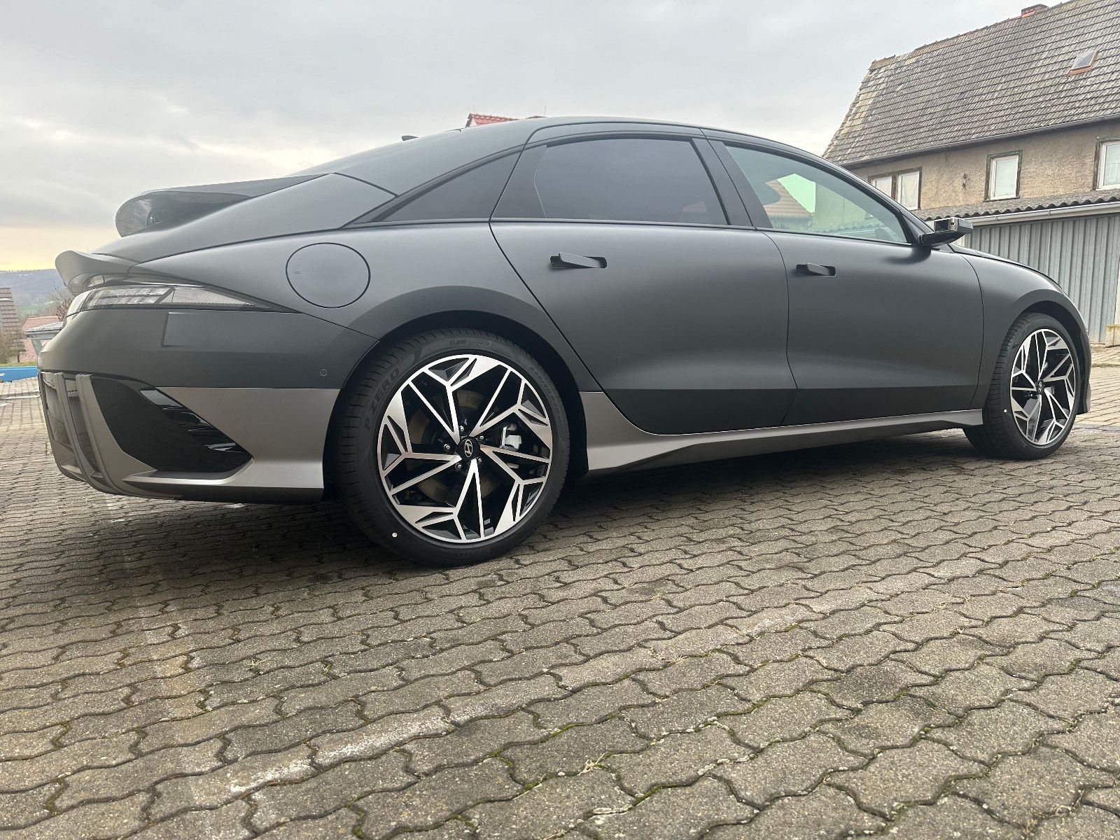 Hyundai IONIQ 6 – Bild 30
