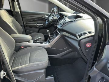 Ford Kuga - 11