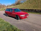 Volvo V40 1.6 - gebrauchte Volvo V40 aus dem Jahr 2003