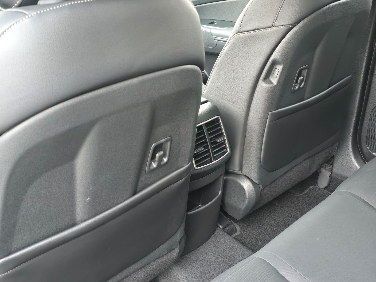 Fahrzeugabbildung Kia Kia Sportage 1.6 T-GDI DCT Vision Komfort