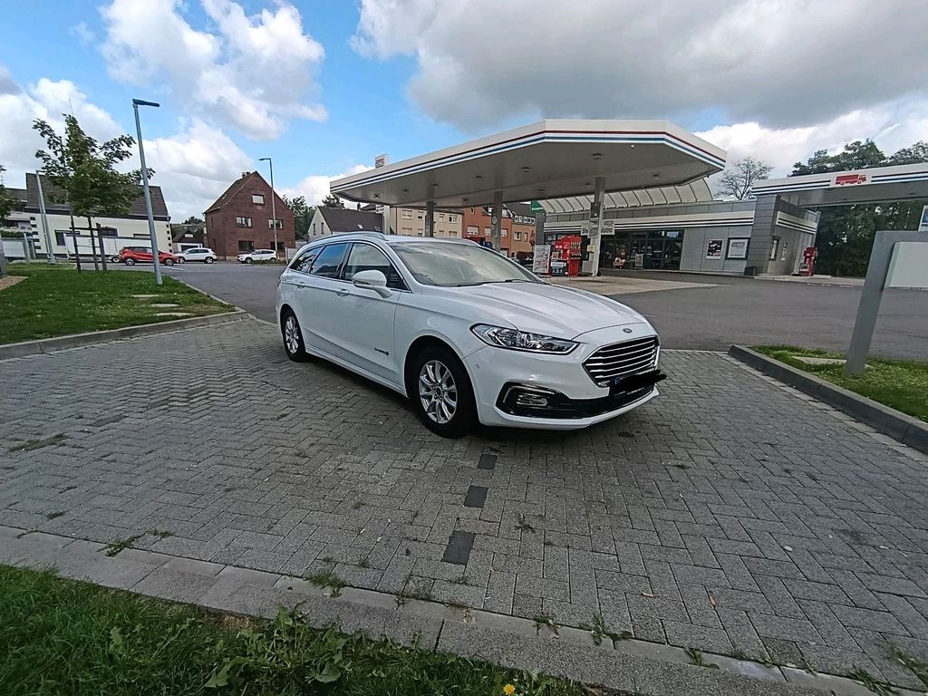 Image of Ford Mondeo