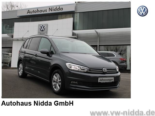 Volkswagen Touran 1.5 TSI DSG -7 SITZ- -NAVI-AHK-KAMERA-WIN