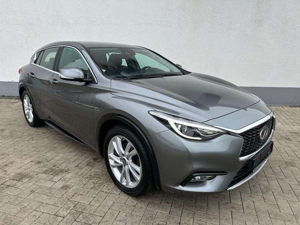 Angebot ansehen Infiniti Q30