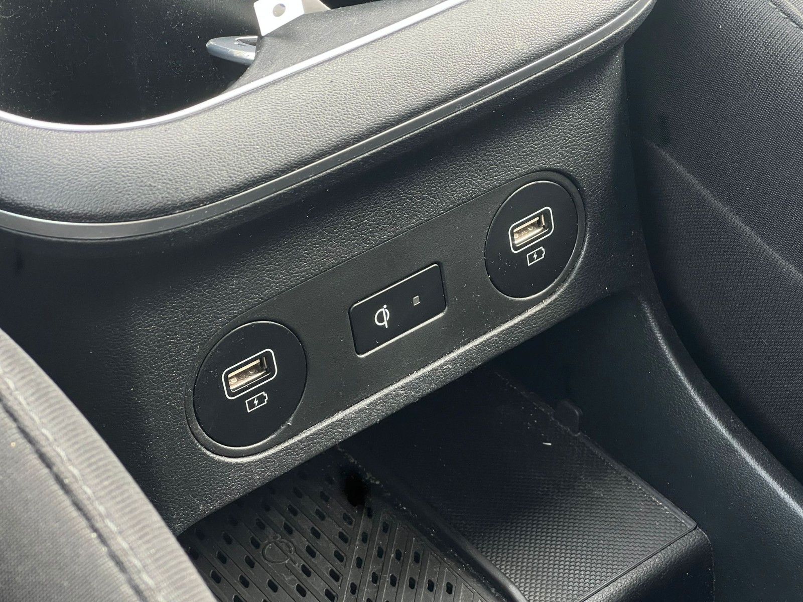 Fahrzeugabbildung Hyundai IONIQ 5 Dynamiq 239kW *RW481KM*Navi*ACC*LED*RFK*