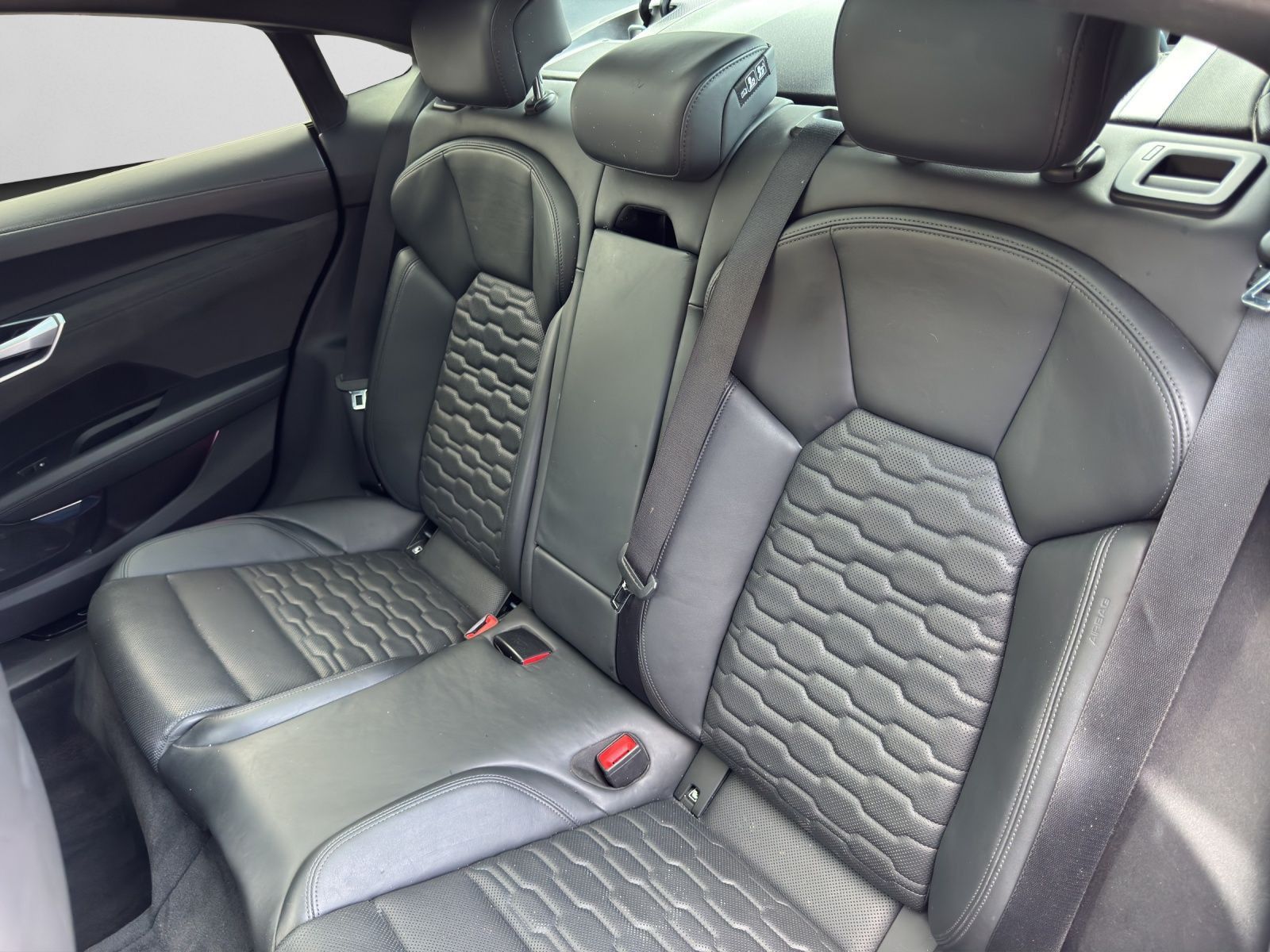 Audi e-tron GT - Bild 15