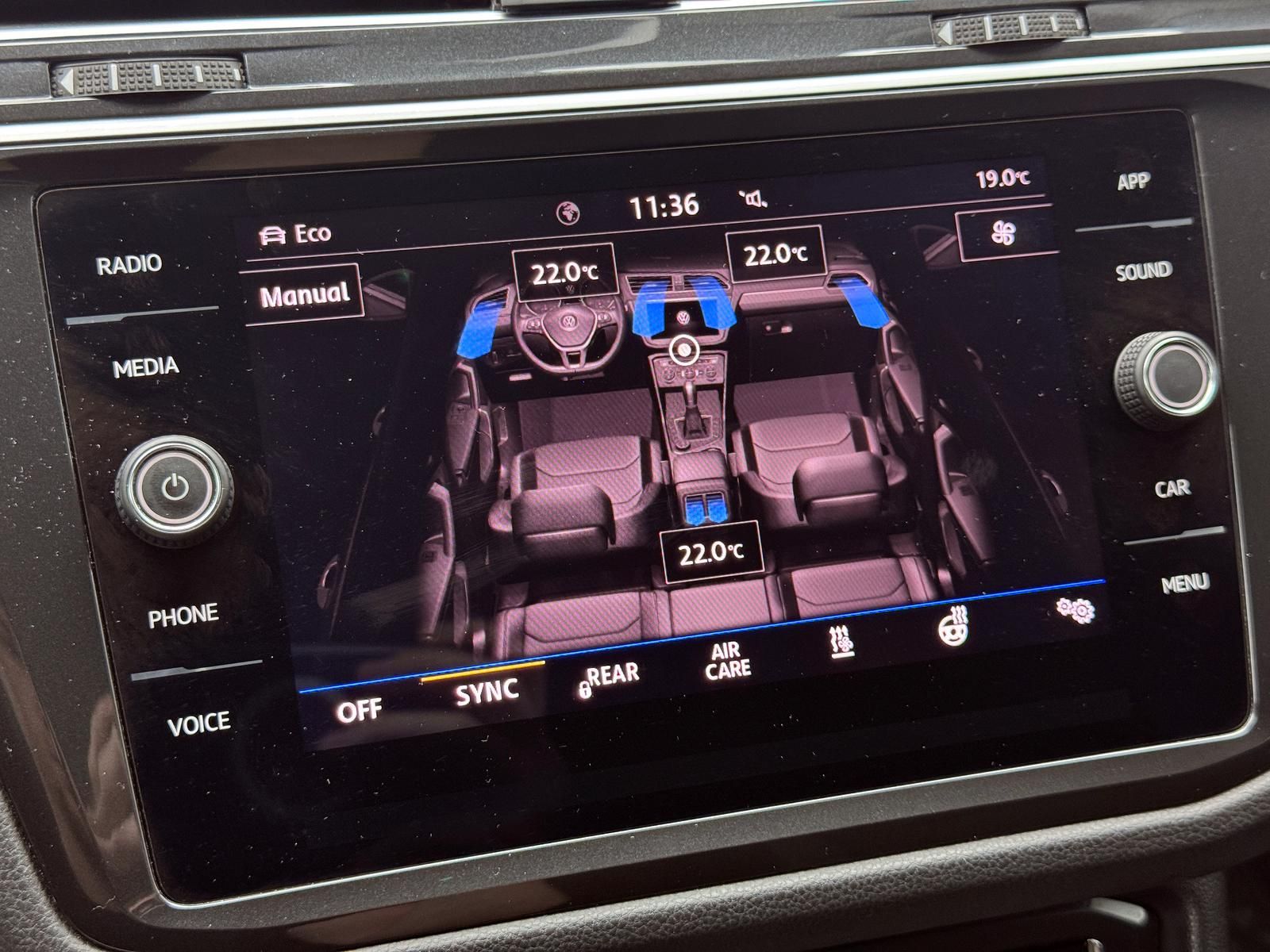 Fahrzeugabbildung Volkswagen 2.0 TSI*STANDHEIZUNG*AHK*4MOTION*LED*RCAM*DSG
