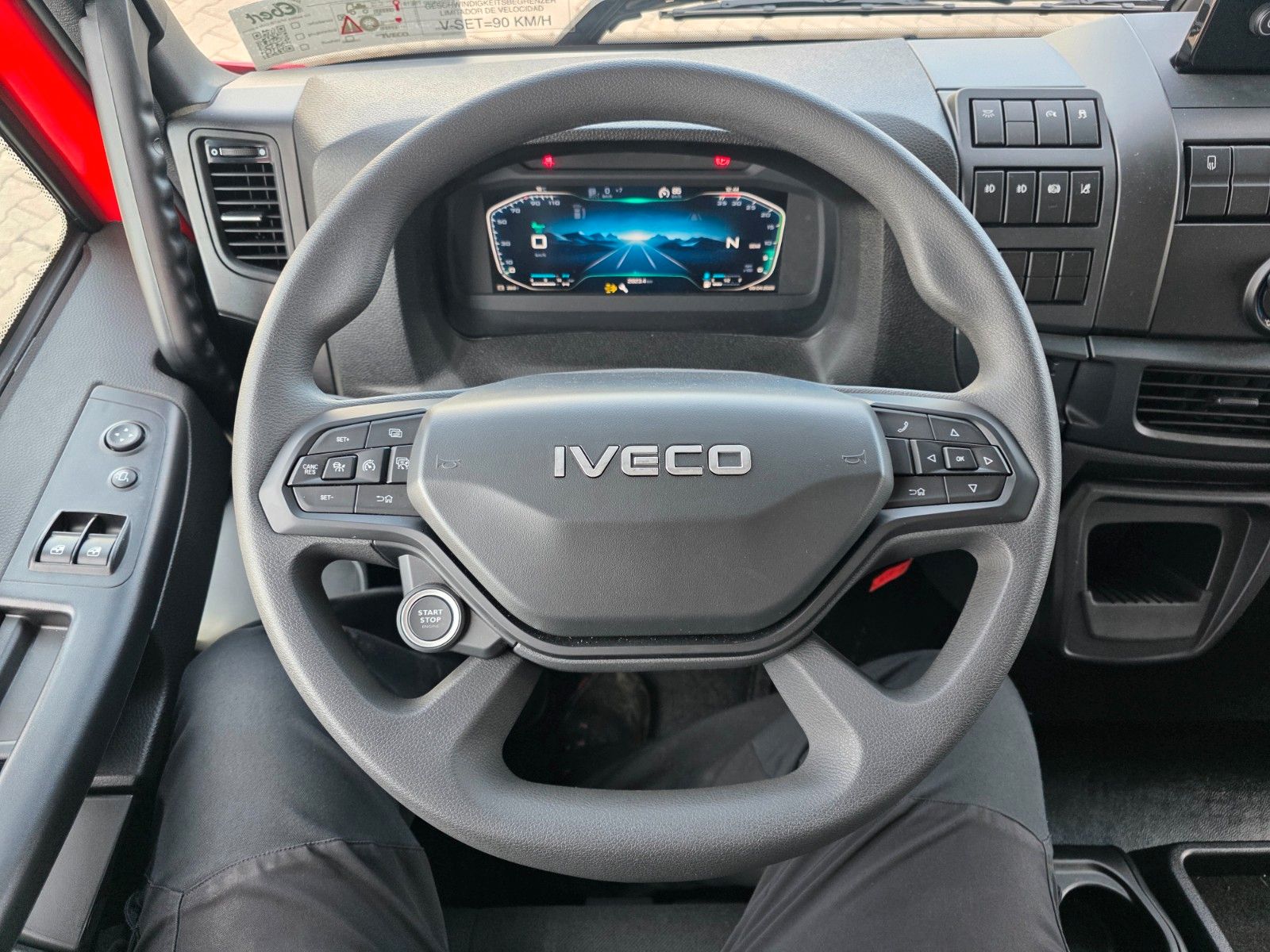Fahrzeugabbildung Iveco Eurocargo ML75E19/P LBW 1.000kg Kamera Spoiler