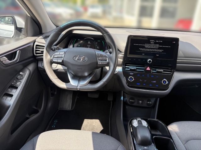 Fahrzeugabbildung Hyundai IONIQ Trend Elektro +KLIMA+NAVI+RFK+PDC+UVM+
