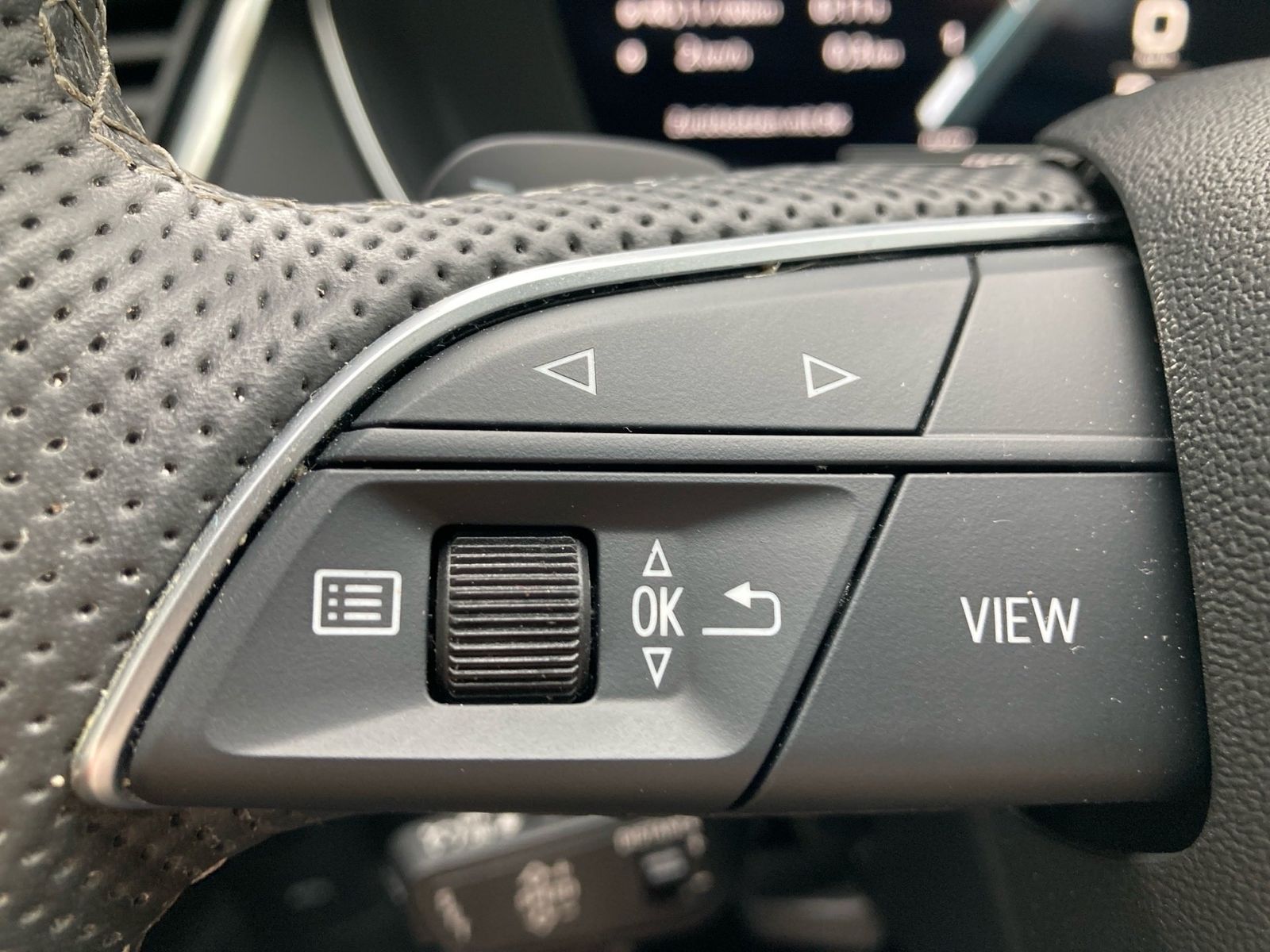 Audi SQ5 - Bild 18