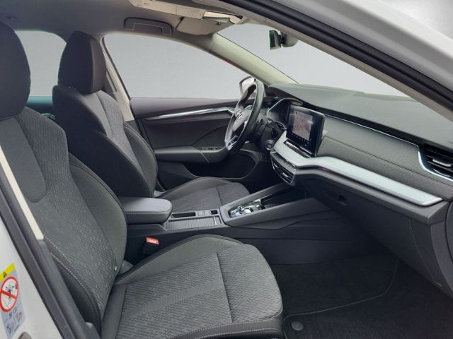 Octavia Combi 2.0 TDI DSG STYLE STANDHZ+NAVI+ACC