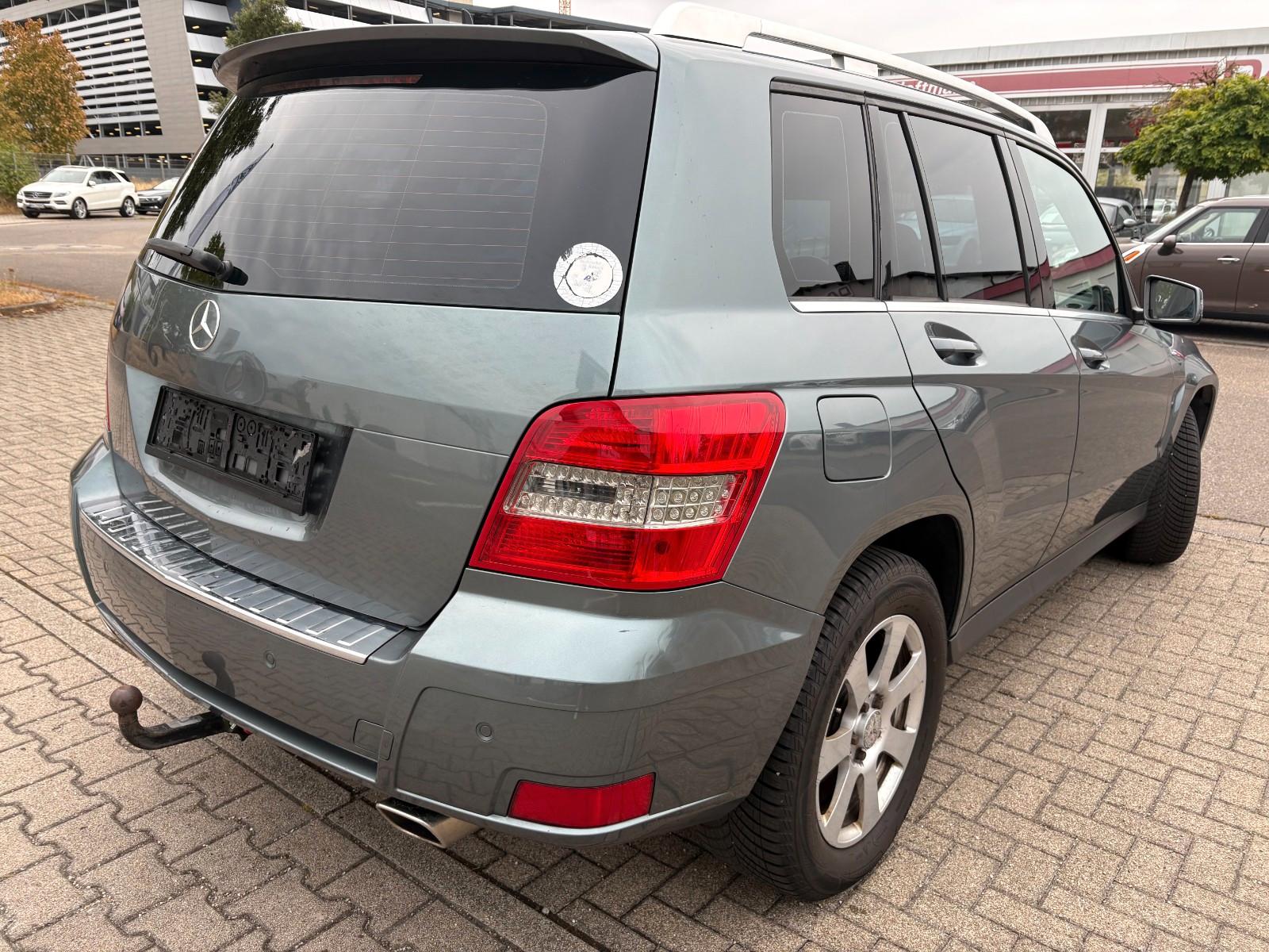 Mercedes-Benz GLK 250 CDI 4MATIC BlueEFFICIENCY*AHK*STHZ*Pano*
