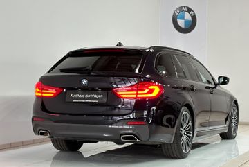 Fahrzeugabbildung BMW 540d xD M Sport Kamera H/K HUD DAB LiveCockptPro