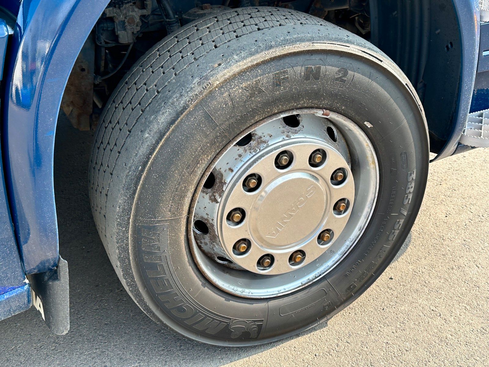Fahrzeugabbildung Scania V8 R580 Topline 6X2, Retarder, Voll-Luft, Leder