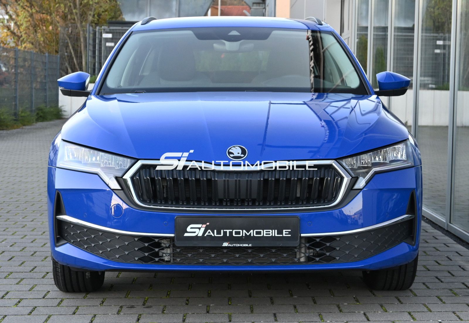 Fahrzeugabbildung SKODA Octavia 2.0 TDI DSG Combi°AHK°KOMF.PAK°STANDHEIZ