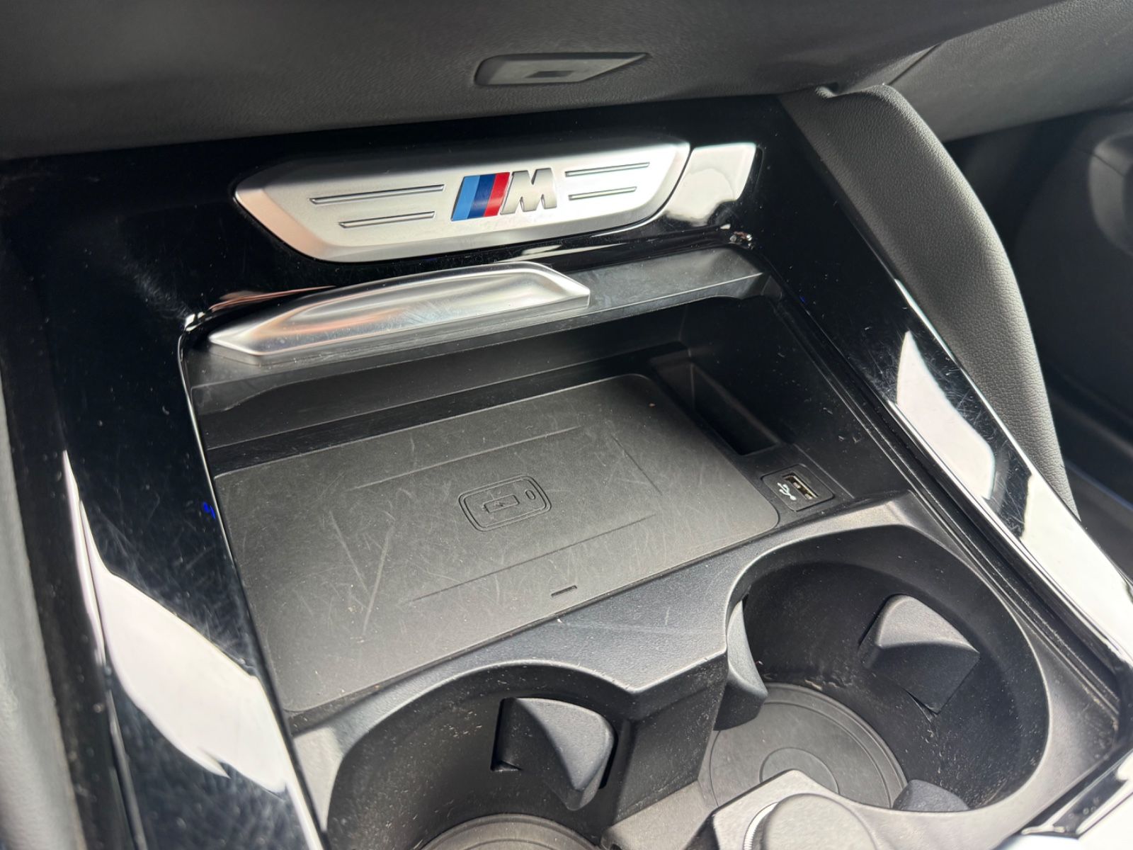 Fahrzeugabbildung BMW X4 M40/ACC/LED/AHK/Leder/HUD/Ambiente/360°Cam/