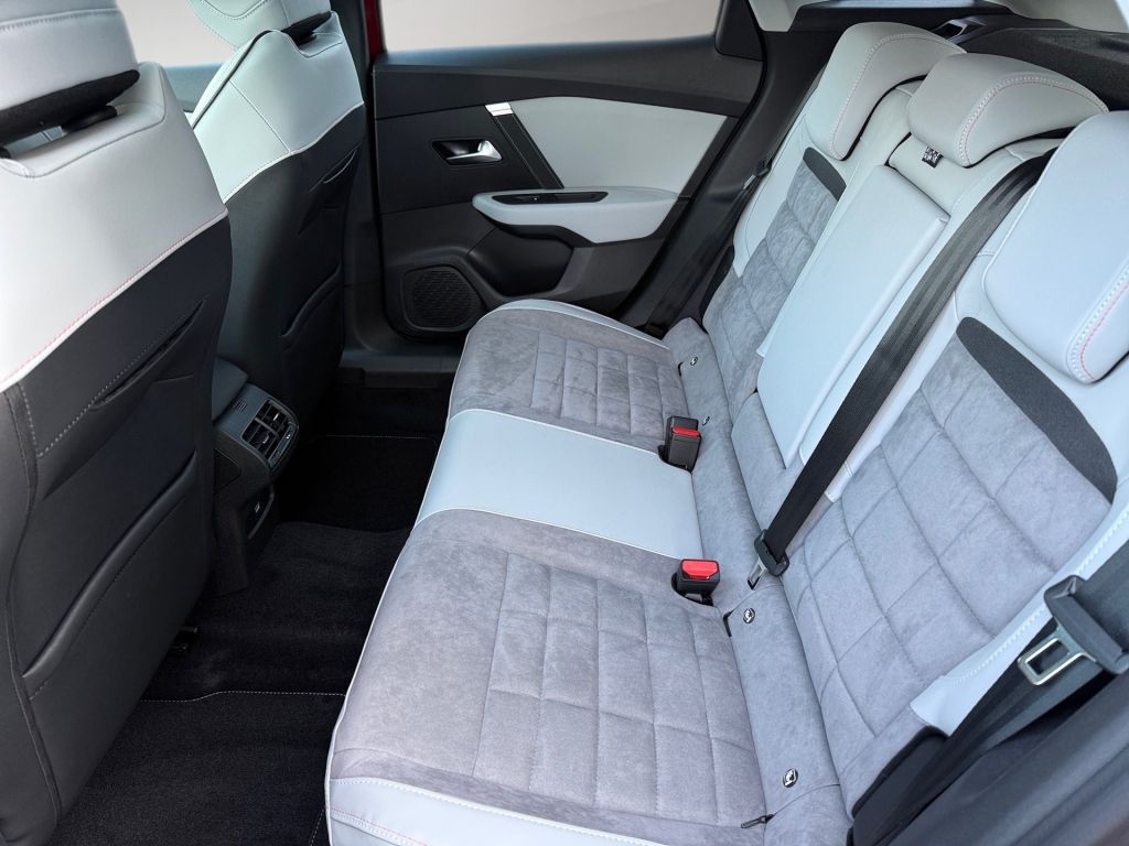 Fahrzeugabbildung Citroën C4 Benziner 130 MAX - Vollausstattung