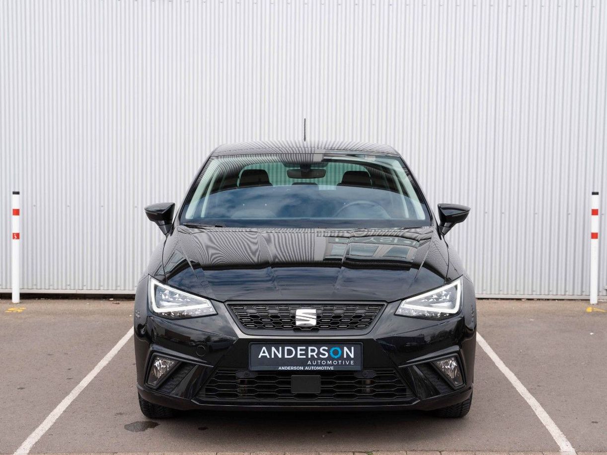 Fahrzeugabbildung SEAT IBIZA STYLE BEATS 1.0TSI DSG LED KAM VIRTC BLACK