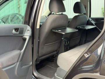 Volkswagen Tiguan - 7