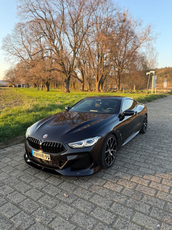 BMW 840