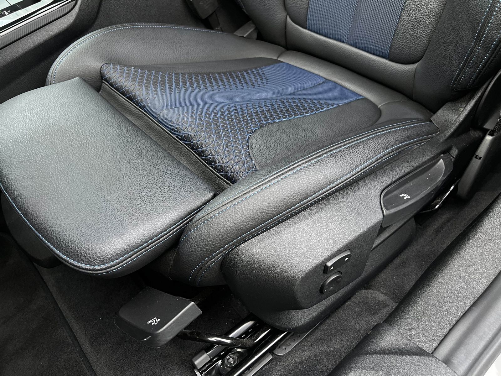 BMW 220 Gran Coupé - Bild 16