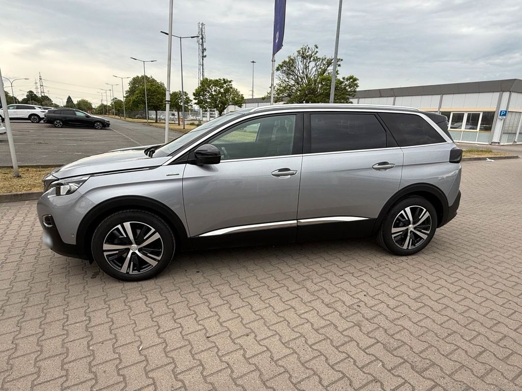 Image of Peugeot 5008