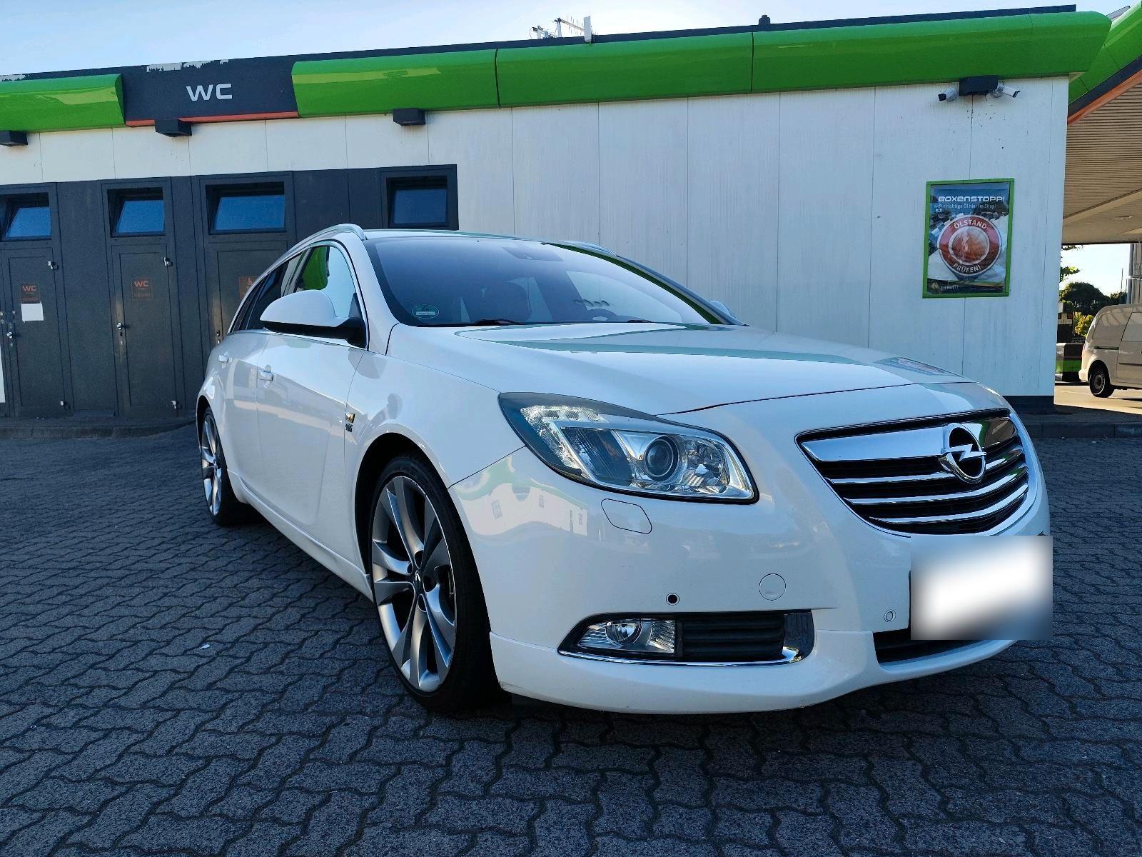 Opel Insignia 2012 — engine 194 HP (143kW)