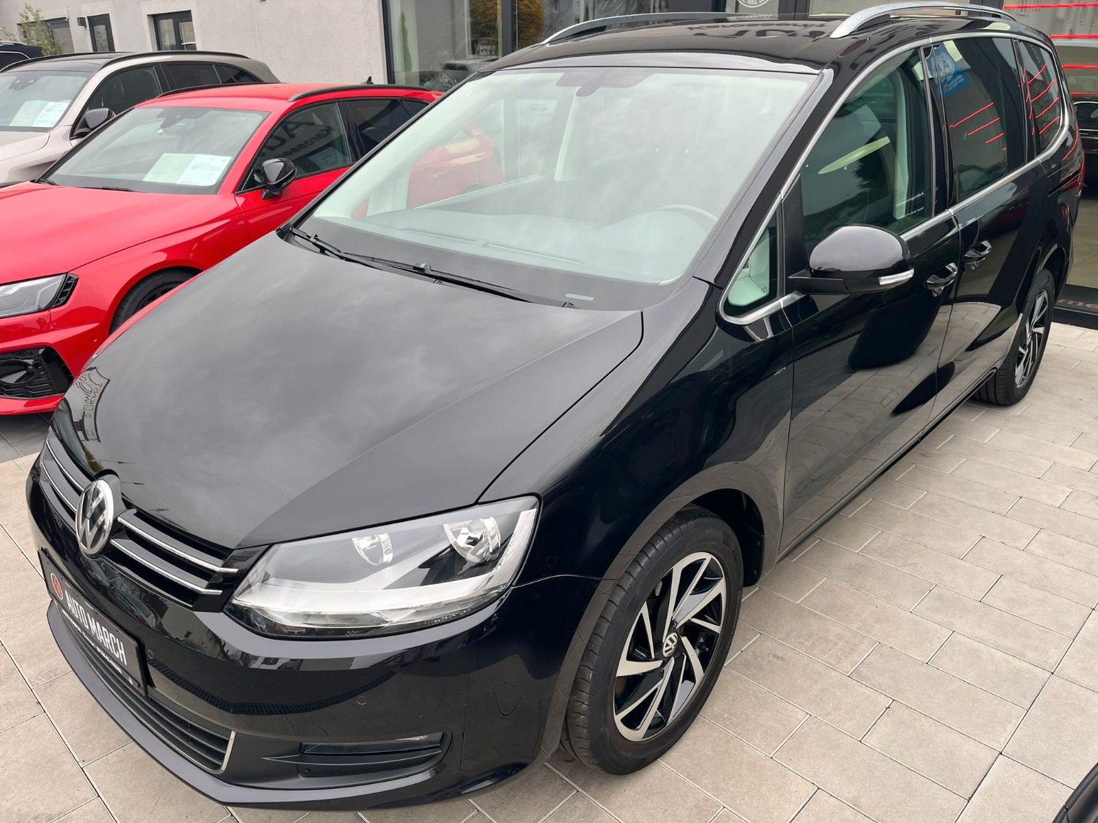 Fahrzeugabbildung Volkswagen Sharan 2.0TDI Join 7.Sitzer*Pano*AHK*8x bereift*