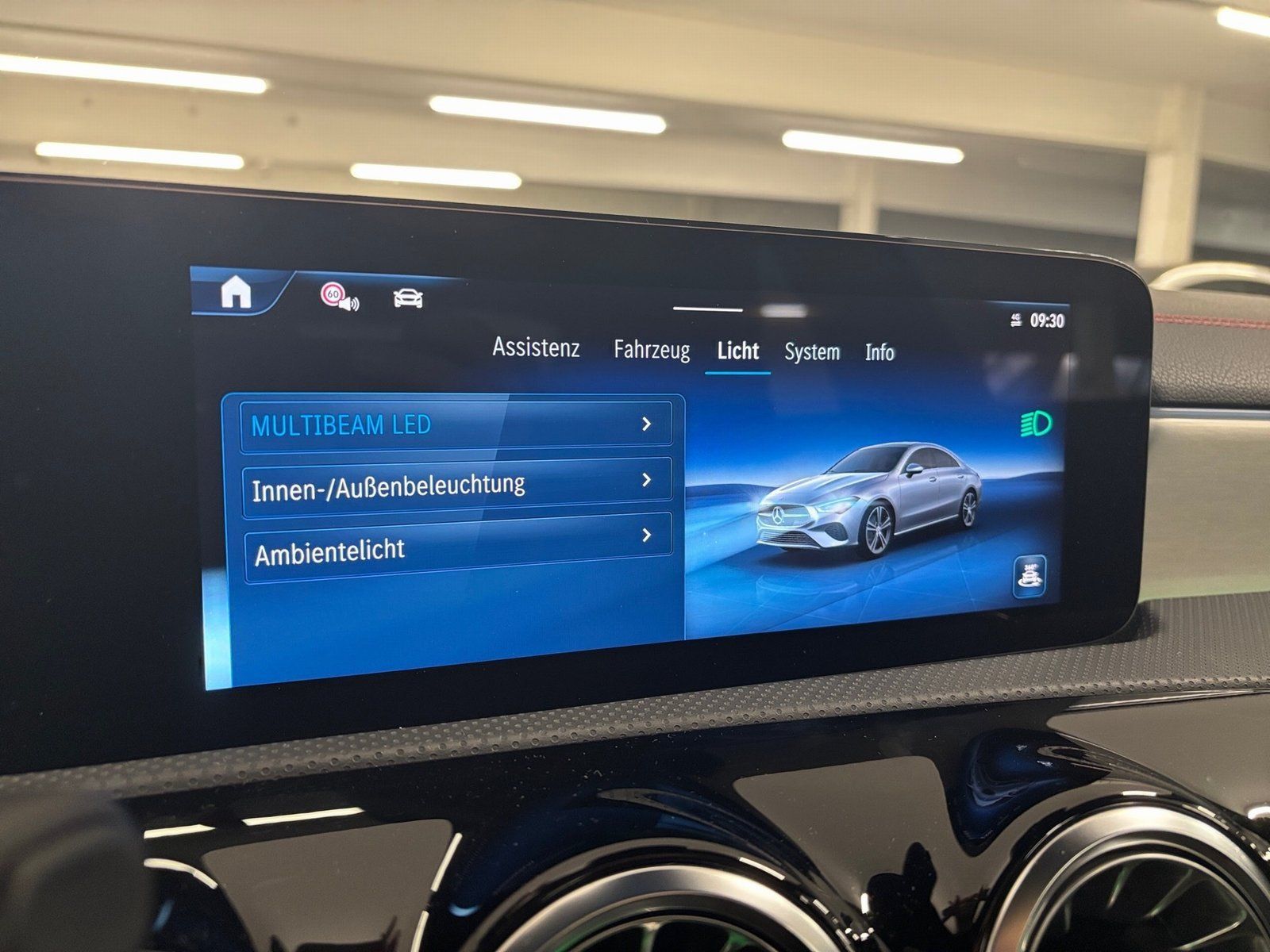 Fahrzeugabbildung Mercedes-Benz CLA 200 AMG Prem*Pano*Distro*MBeam*Totwi*CarPla*
