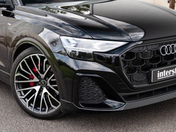 Audi Q8 - 7