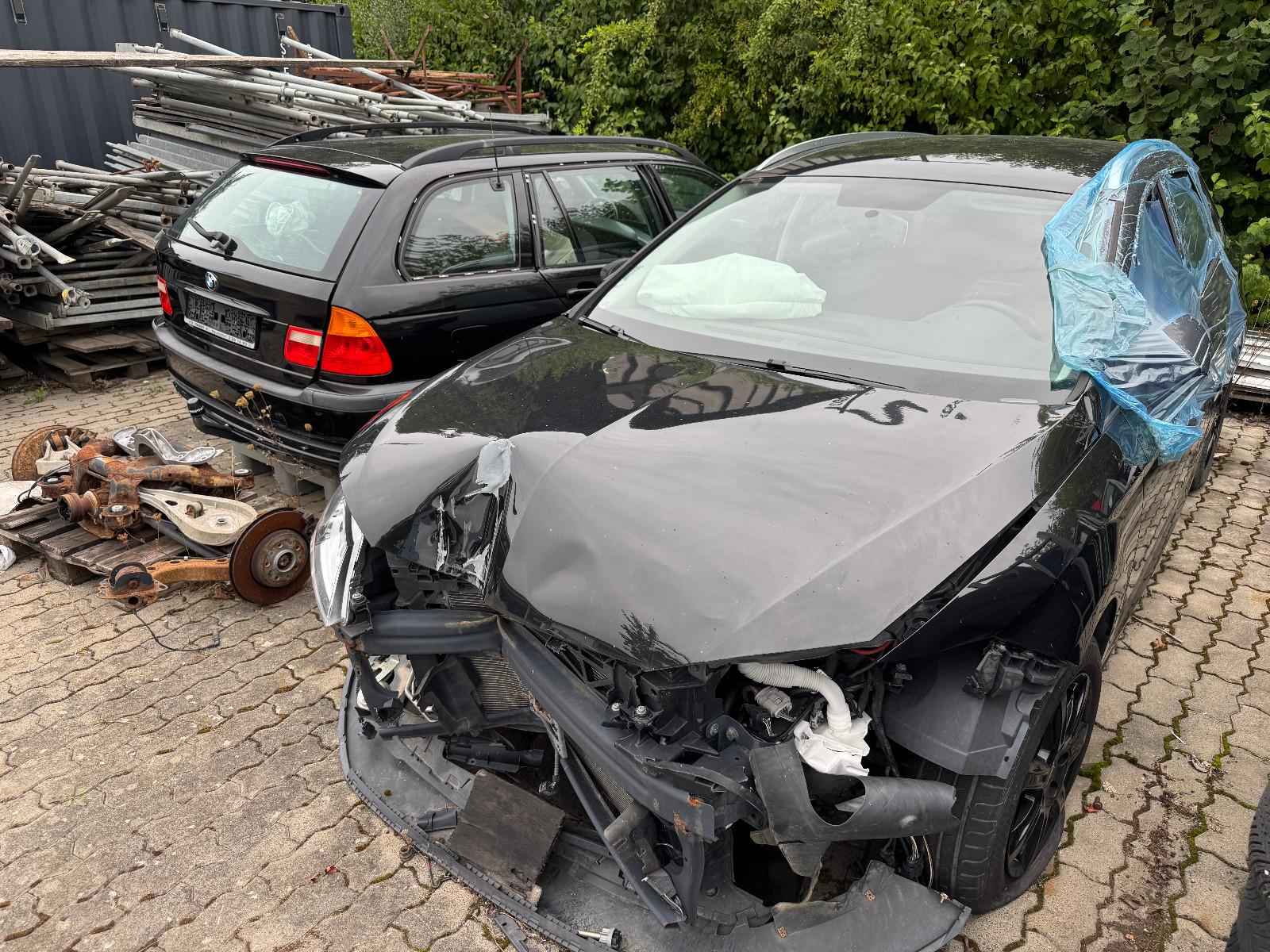 Seat Leon ST Style Unfall