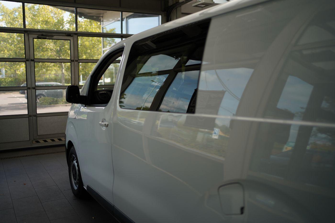 Peugeot Expert DoKa L3 BlueHDi 180 EAT8 Doppelkabine