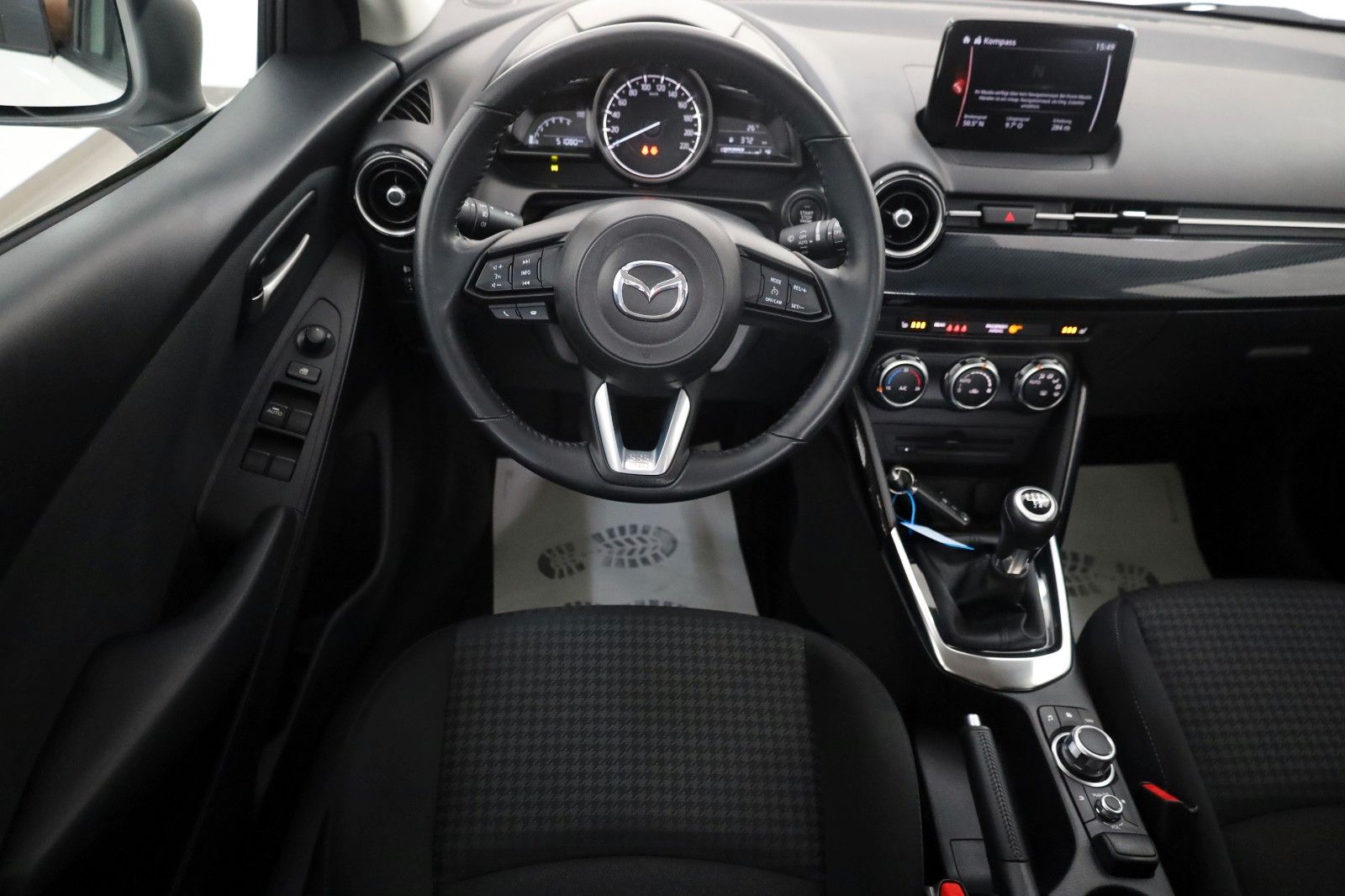 Fahrzeugabbildung Mazda 2 Lim. Kizoku SH,PDC,Kamera,SR+WR