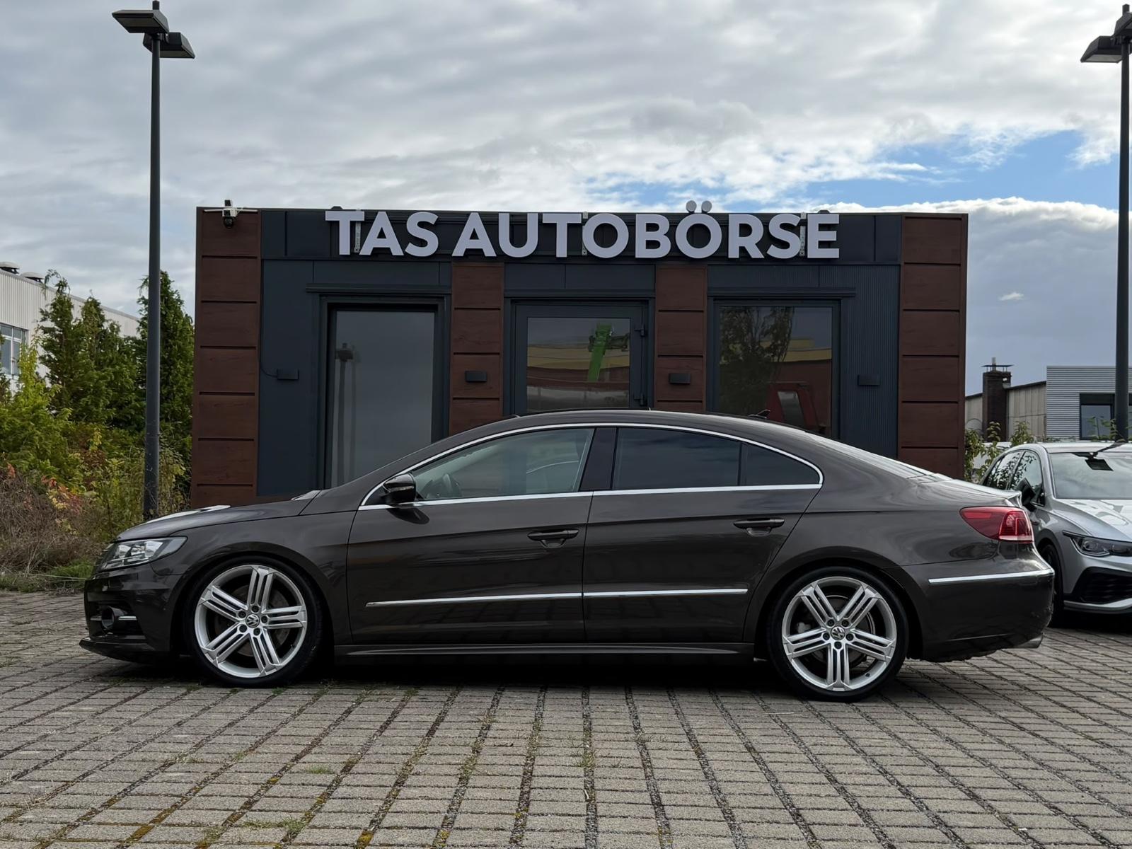 VOLKSWAGEN CC V6 3.6 299ch R-LINE 4MOTION BVA Sièges chauffants cuir Toit ouvrant Caméra de recul Historique présent