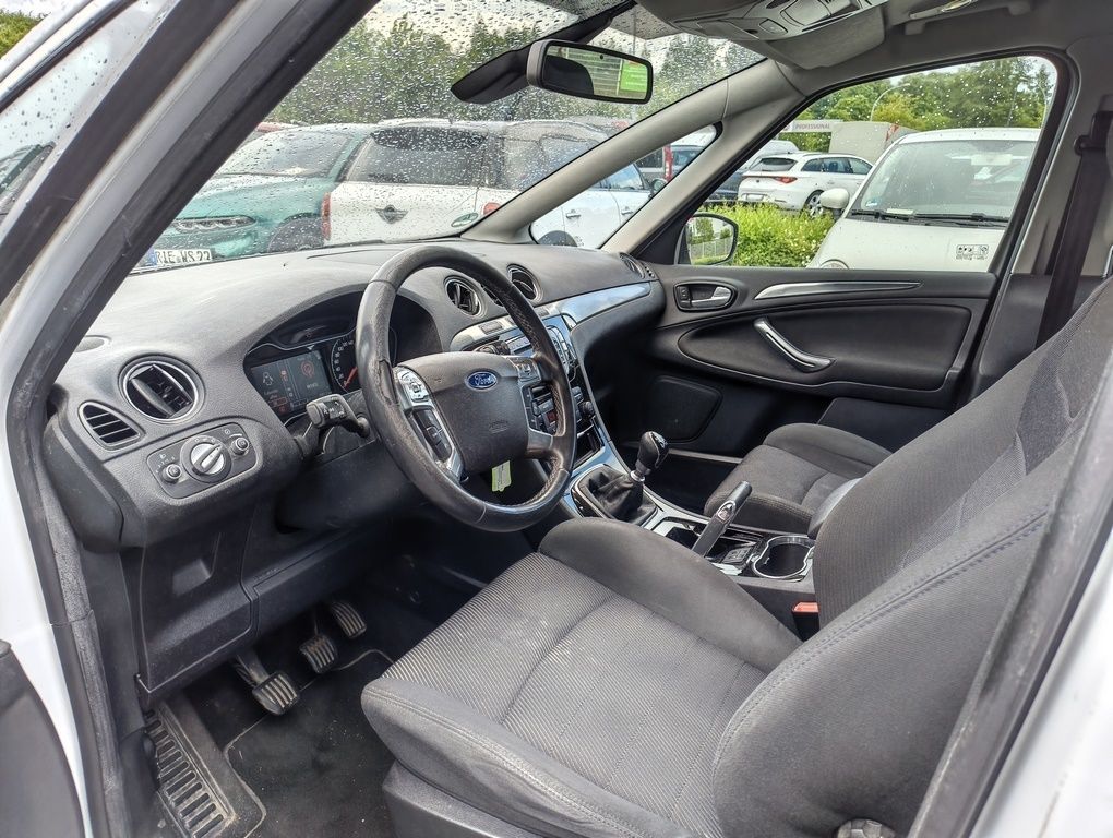 Fahrzeugabbildung Ford S-Max 2.0 TDCi DPF Titanium