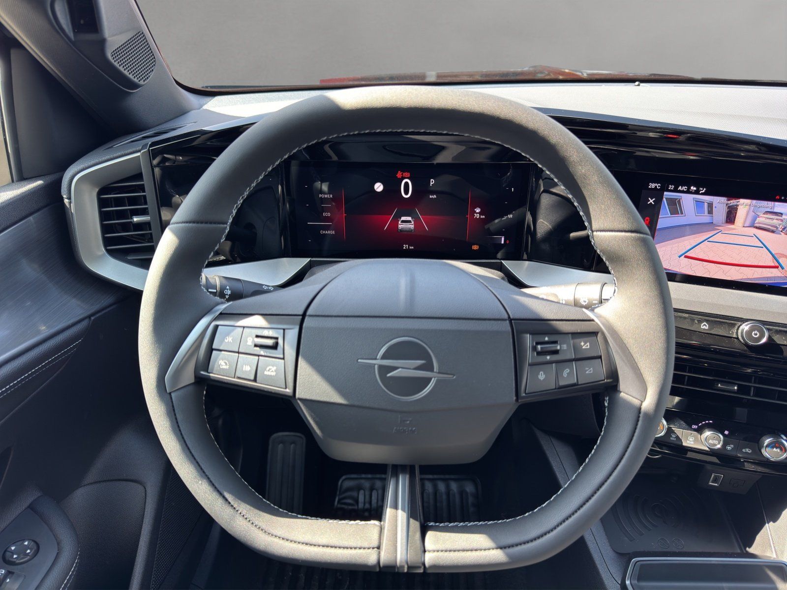 Fahrzeugabbildung Opel Mokka 1.2 Mild-Hybrid Aut. Ultimate/KAMERA/ACC/