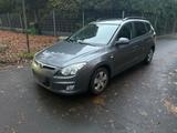 Hyundai i30 1,6 Diesel *TÜV/AU/AHK* - Hyundai i30 aus 2010 mit Diesel-Antrieb