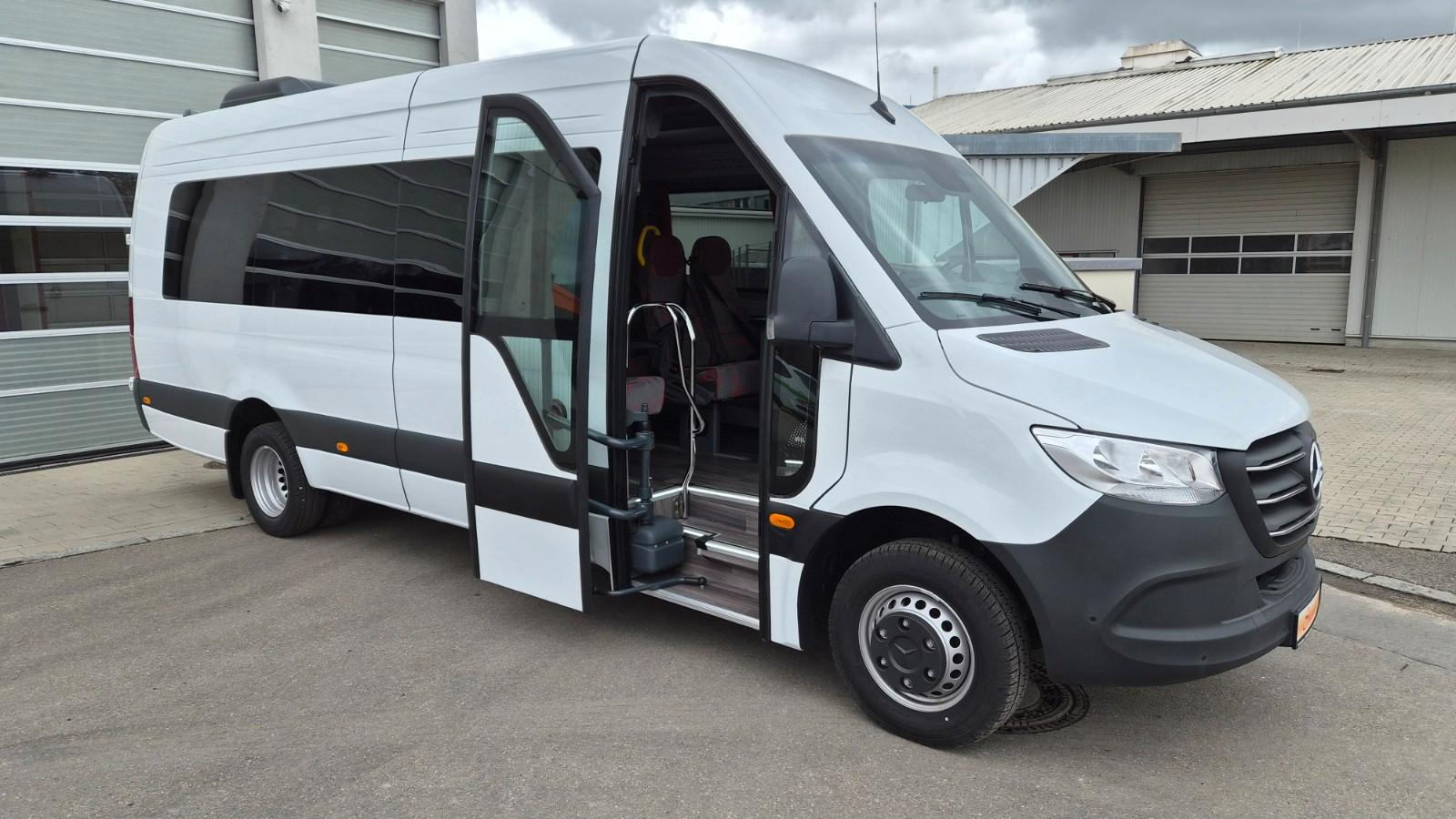 Mercedes-Benz 515 Sprinter 22 Schlafsessel Lagerfahrzeug S