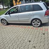 Opel Zafiira - Opel Zafira aus 2025