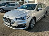 Ford Mondeo Kombi Hybrid Titanium - Ford Mondeo: Titanium