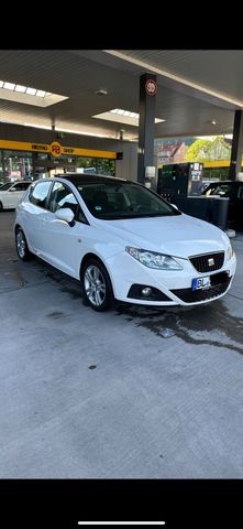 Seat Ibiza 1.6 *105 Ps *4-Türe *Schiebedach*