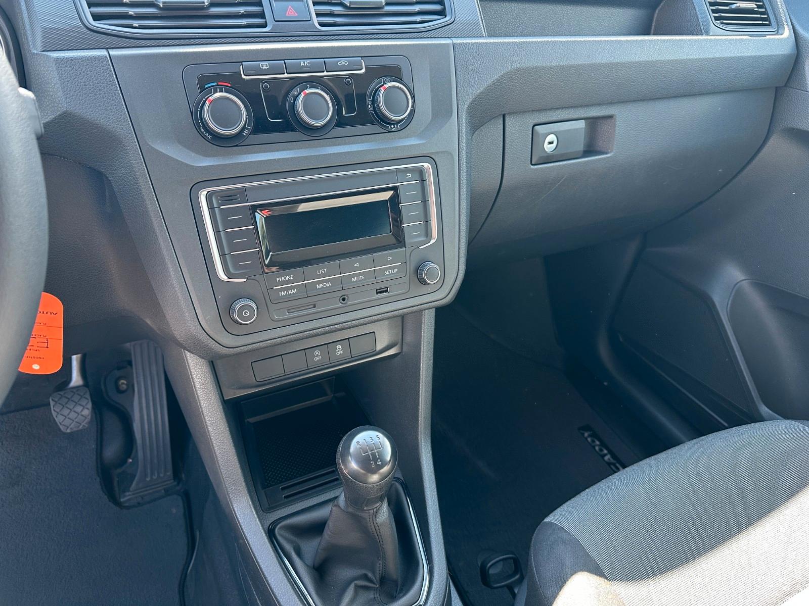Volkswagen Caddy 2.0 Klima incl. Winterreifen