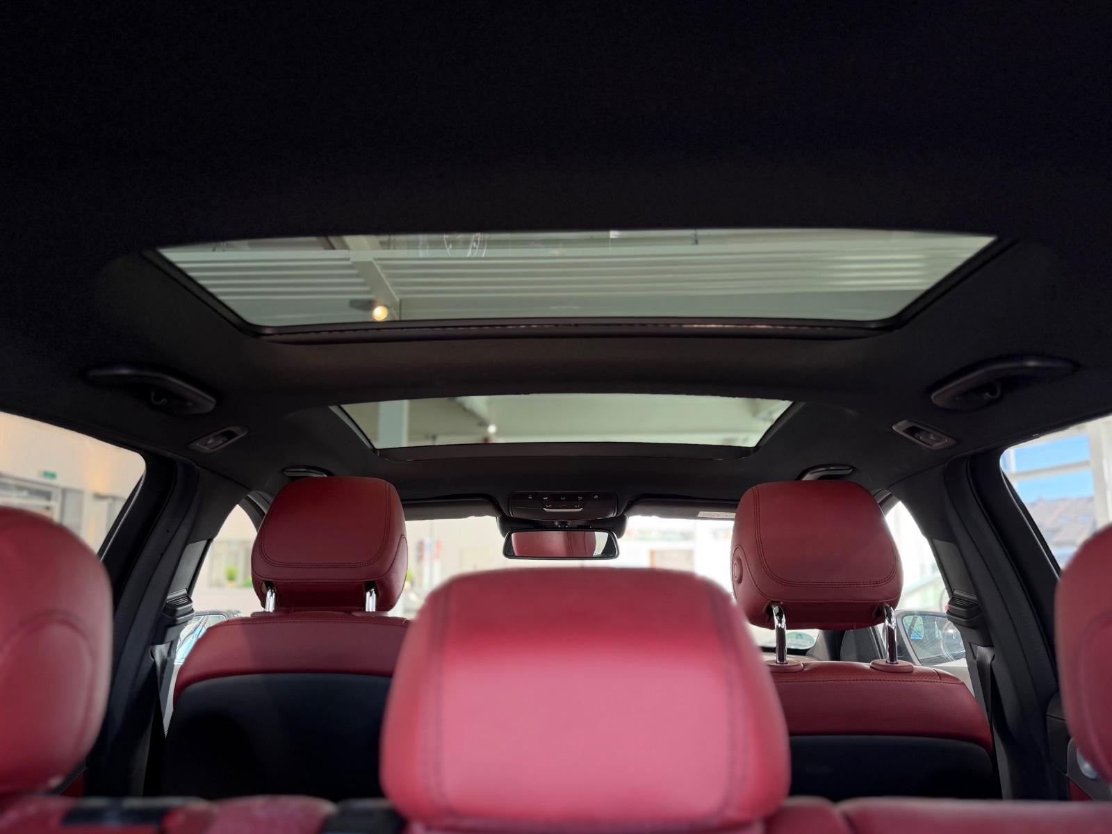 Mercedes-Benz C 43 AMG T 4MATIC*NAVI*360° *PANO *S-DACH *LED *