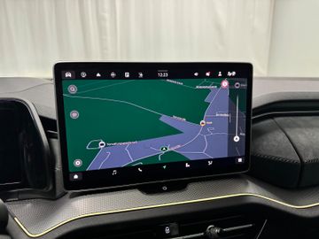 Skoda Kodiaq 2.0 TDI 4x4 Sportline Pano AHK 7-Sitze