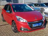 Peugeot 208 1.2 Allure PureTech 110 Navi Kamera Sitzhzg. - rote Peugeot 208
