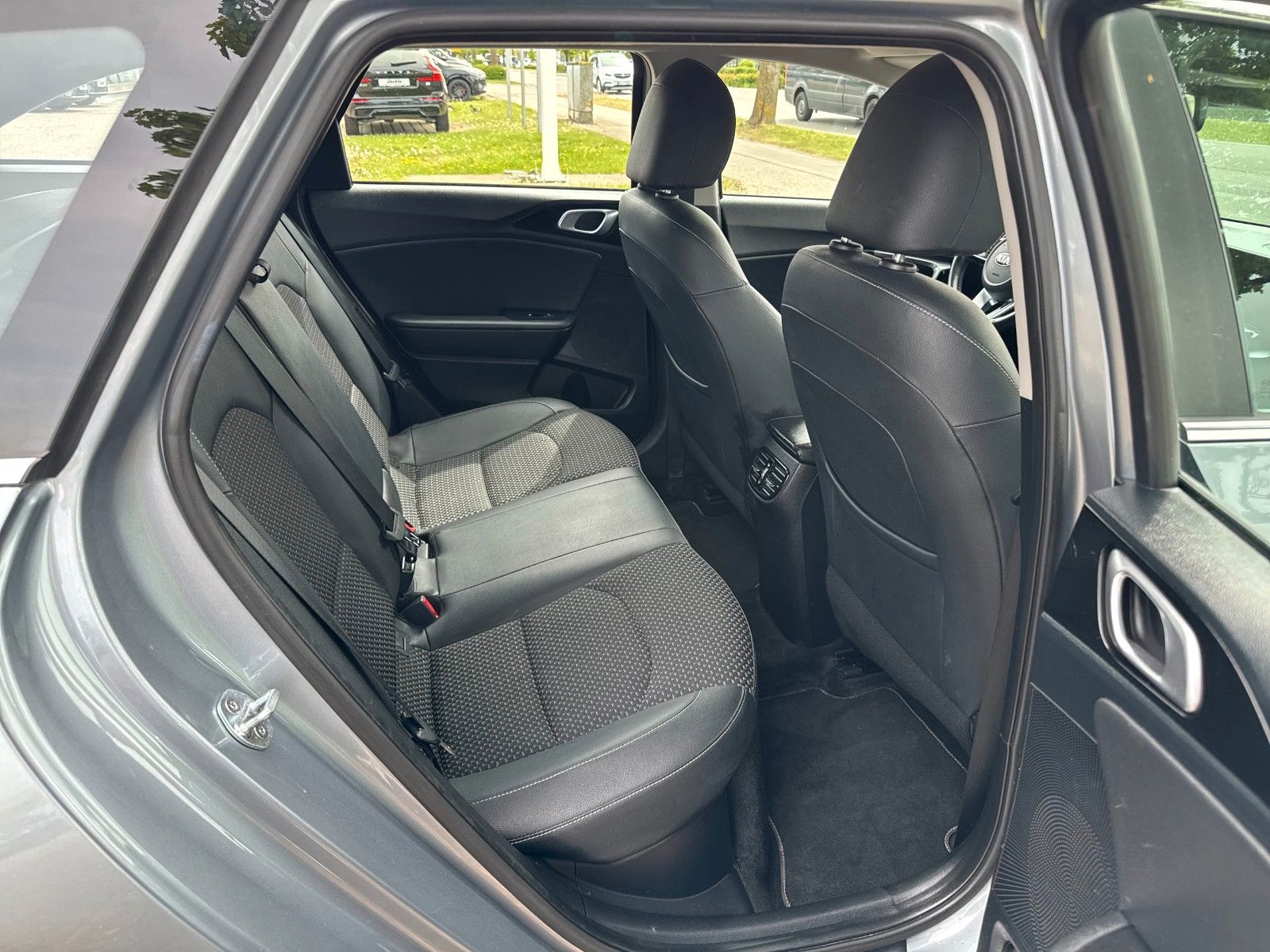 Fahrzeugabbildung Kia cee'd Sportswagon Plug-In-Hybrid Spirit TECHNOLO